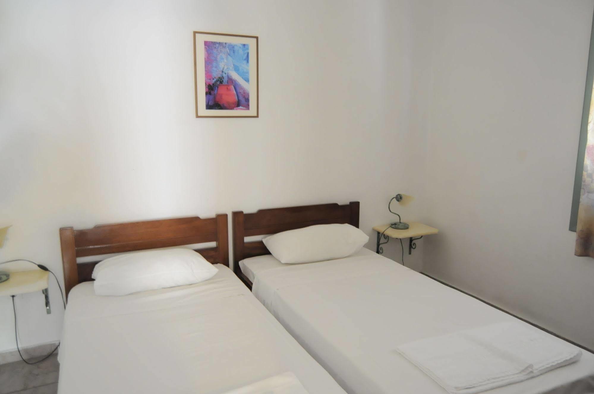 Amazones Villas Apartments Hersonissos  Exterior foto
